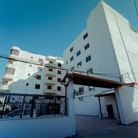 Hotel Lubjana Durrës Dış mekan fotoğraf