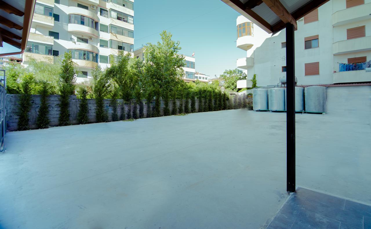 Hotel Lubjana Durrës Dış mekan fotoğraf