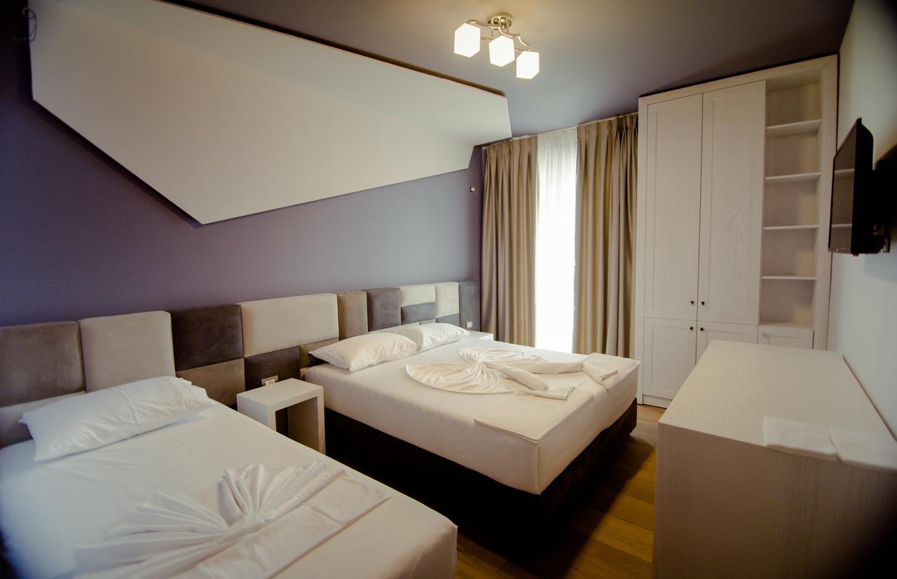 Hotel Lubjana Durrës Dış mekan fotoğraf