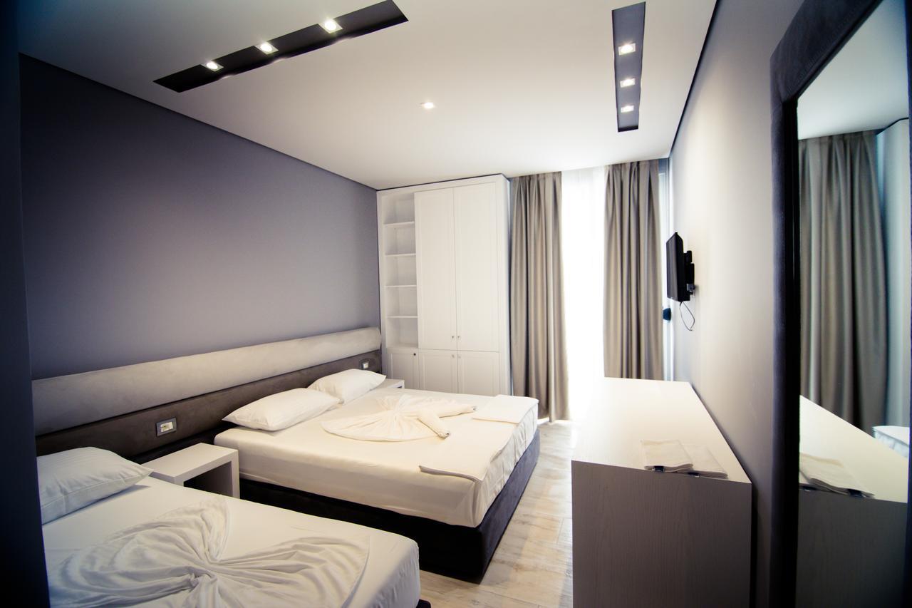 Hotel Lubjana Durrës Dış mekan fotoğraf
